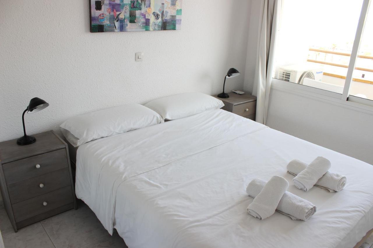 Beautiful Apartment In Front Of Beach, Pool, View Roses Extérieur photo