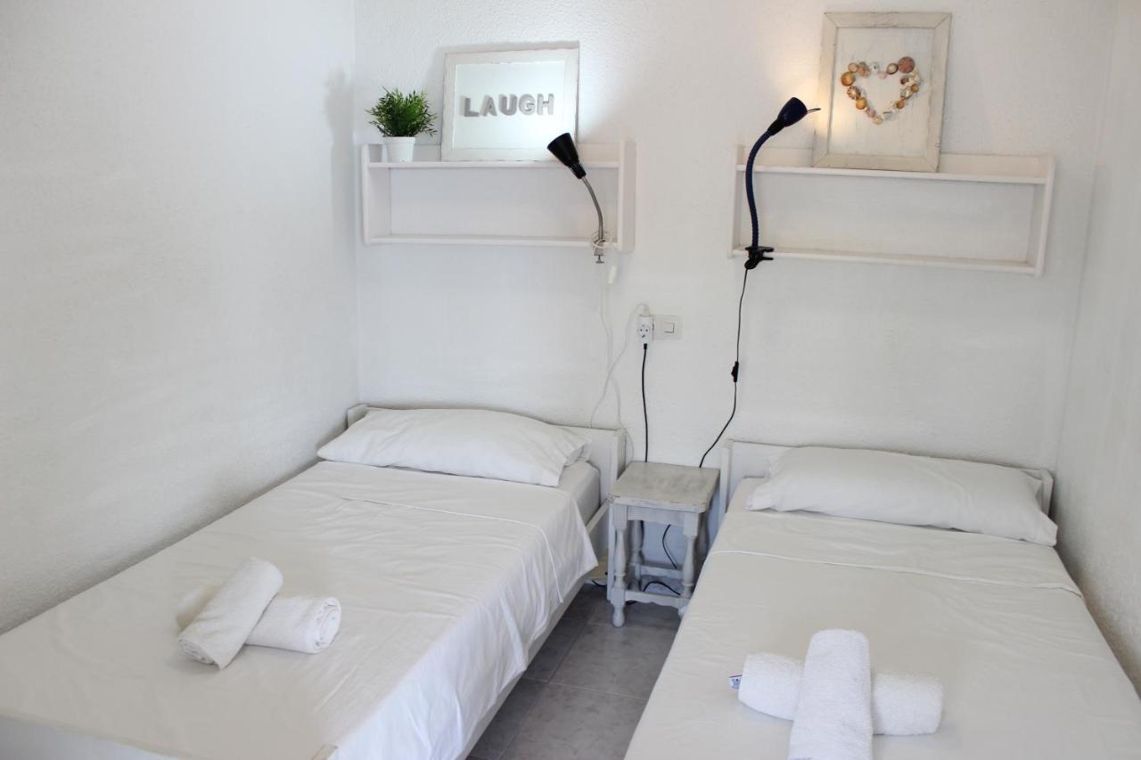 Beautiful Apartment In Front Of Beach, Pool, View Roses Extérieur photo