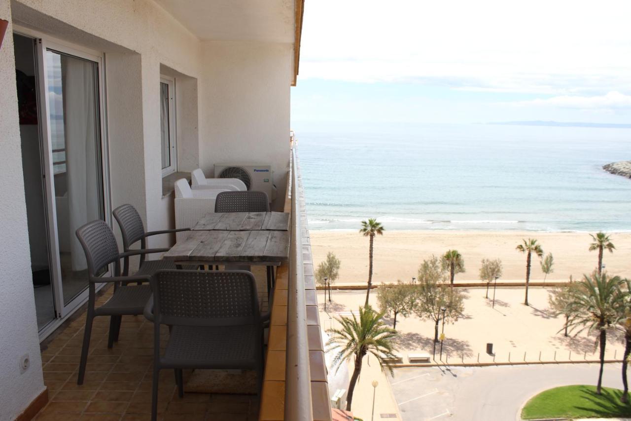 Beautiful Apartment In Front Of Beach, Pool, View Roses Extérieur photo